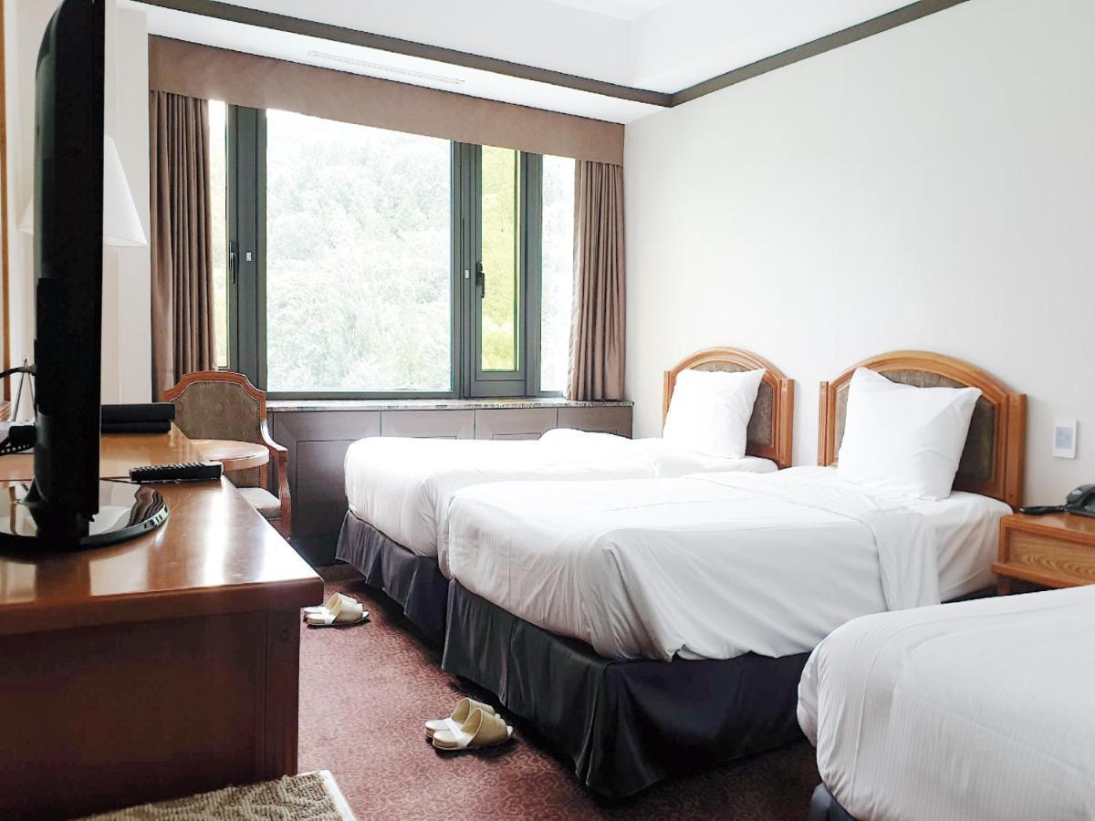 The K Hotel גייאונגג'ו מראה חיצוני תמונה